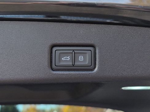 New 2025 Audi Q5 Premium Plus image 34