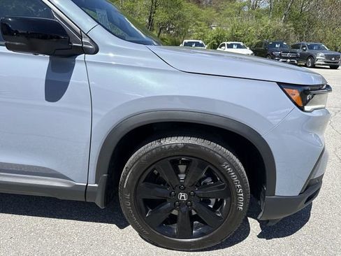 Used 2025 Honda Pilot Black Edition image 21