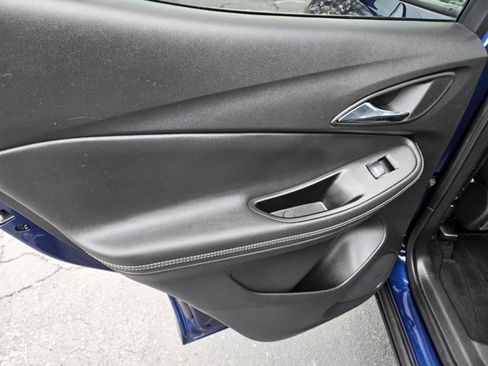 Certified 2023 Buick Encore GX Essence w/ Experience Buick Package image 17