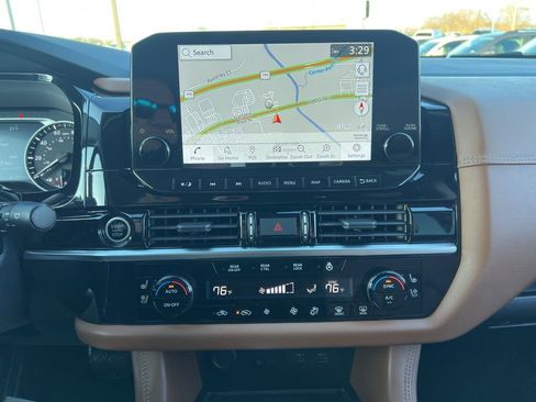 Used 2022 Nissan Pathfinder Platinum w/ Cargo Package image 20