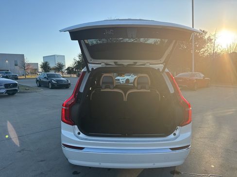 Certified 2023 Volvo XC90 B6 Ultimate image 7