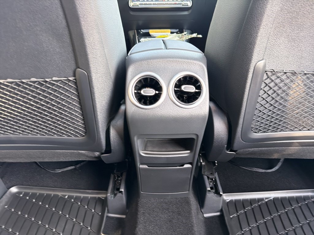 Certified 2026 Mercedes-Benz GLB 250 4MATIC image 21