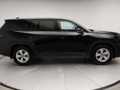 Used 2026 Toyota Grand Highlander FWD image 7