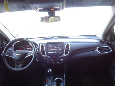 Certified 2018 Chevrolet Equinox LT FWD image 23