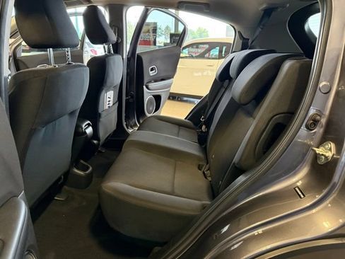 Used 2016 Honda HR-V EX image 21