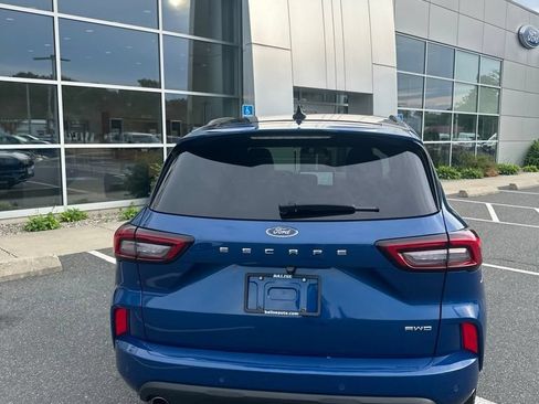 Used 2023 Ford Escape ST-Line AWD/4WD image 5