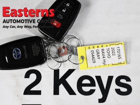 Used 2022 Toyota RAV4 XLE w/ Convenience Package AWD/4WD image 27