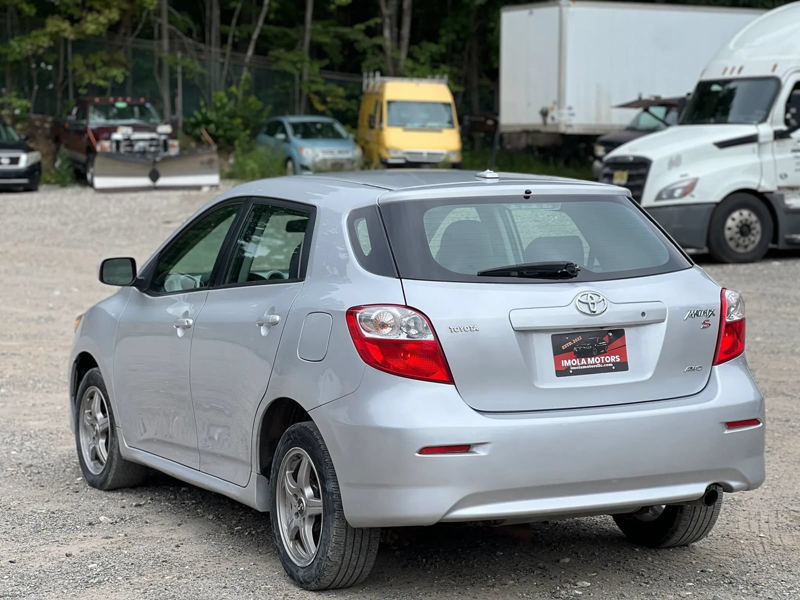 Used 2009 Toyota Matrix S AWD/4WD image 4
