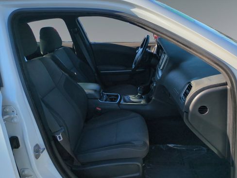 Used 2022 Dodge Charger SXT image 15