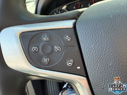 Used 2024 GMC Terrain SLT w/ Elevation Edition AWD/4WD image 9