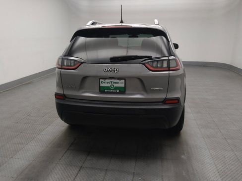 Used 2020 Jeep Cherokee Latitude AWD/4WD image 7