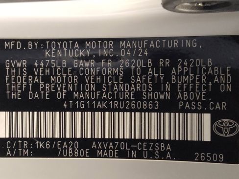 Used 2024 Toyota Camry SE image 33