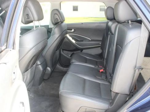 Used 2018 Hyundai Santa Fe SE w/ SE Premium Package 02 AWD/4WD image 18
