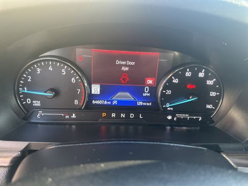 Used 2022 Ford Explorer Limited image 11