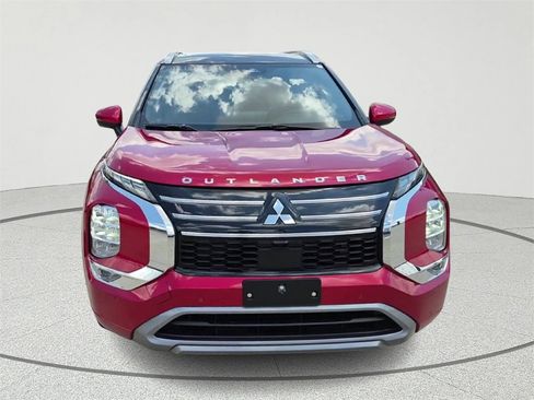 New 2025 Mitsubishi Outlander SEL image 2