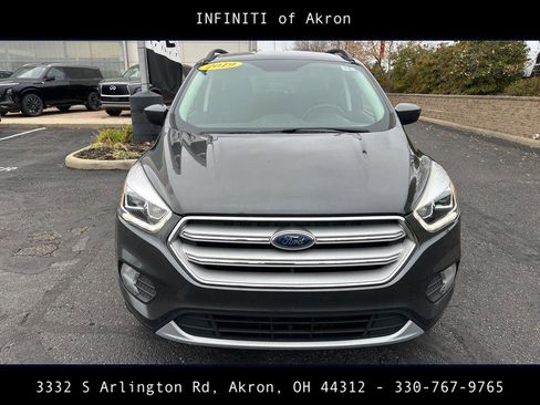 Used 2019 Ford Escape SEL image 18