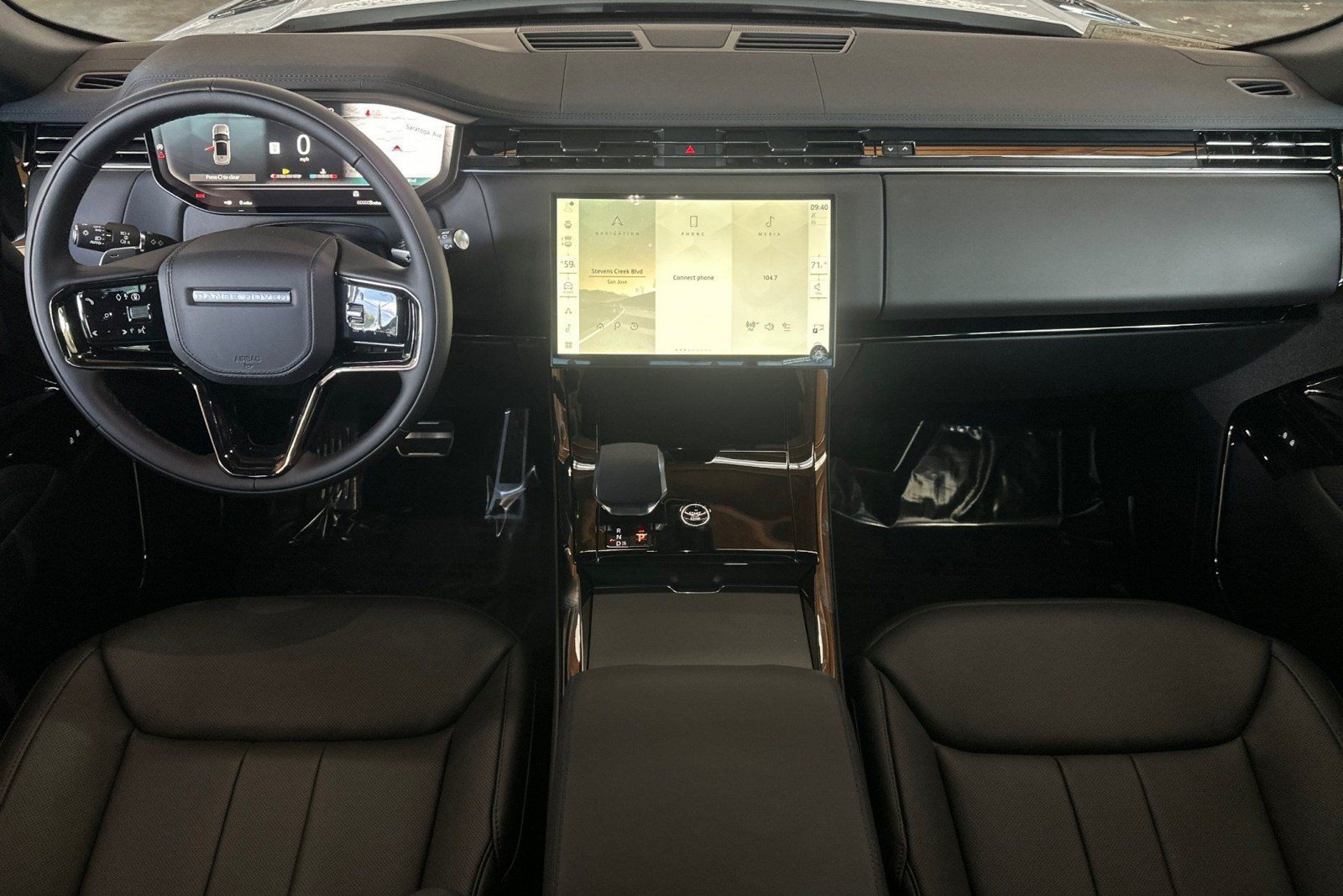 New 2026 Land Rover Range Rover Sport Dynamic SE AWD/4WD image 14