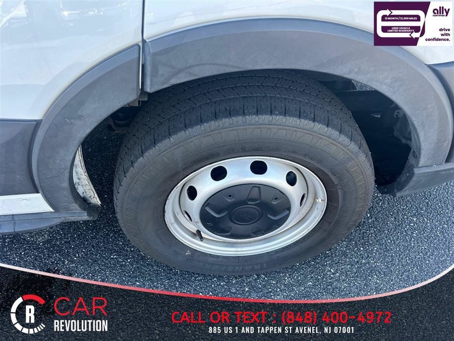 Used 2021 Ford Transit 250 Medium Roof RWD image 40
