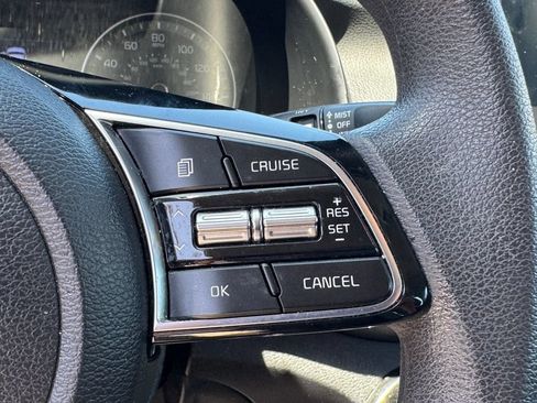 Used 2019 Kia Forte LXS FWD image 23