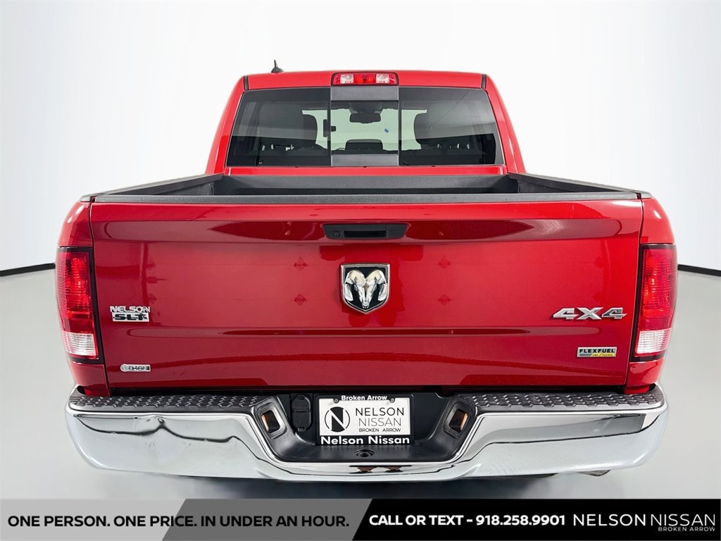 Used 2019 RAM 1500 Classic SLT w/ Luxury Group AWD/4WD image 6