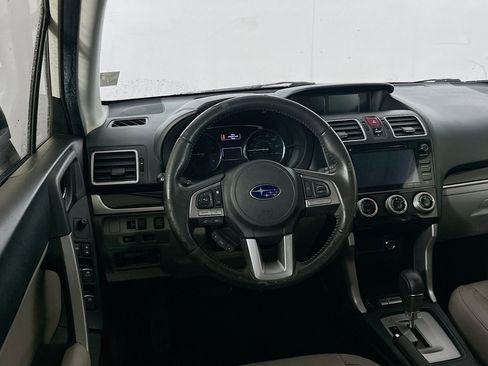 Used 2017 Subaru Forester 2.5i Limited image 17