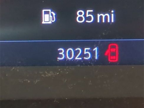 Used 2023 Buick Encore GX Essence w/ Experience Buick Package image 12