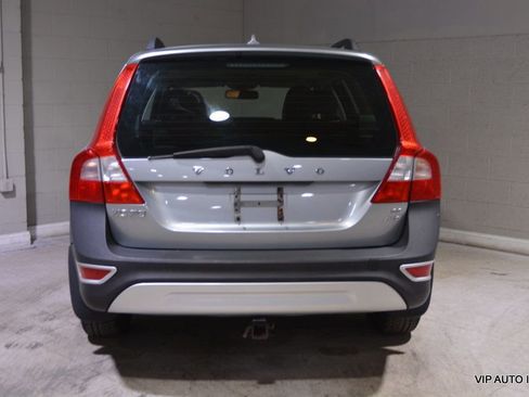 Used 2010 Volvo XC70 3.2 image 34