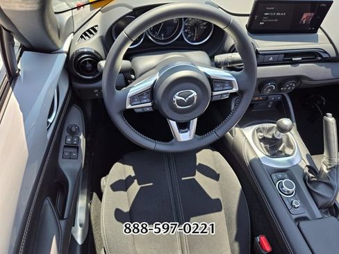 Certified 2026 MAZDA MX-5 Miata Club w/ Interior Package RWD image 11