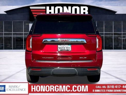 Used 2022 GMC Yukon SLE w/ Gmc Pro Safety Plus Package image 5