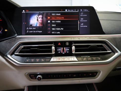 Used 2019 BMW X5 xDrive40i w/ Premium Package 2 image 29