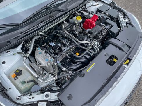 Used 2024 Nissan Sentra S FWD image 37