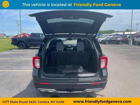 Used 2024 Ford Explorer XLT w/ Equipment Group 202A AWD/4WD image 10