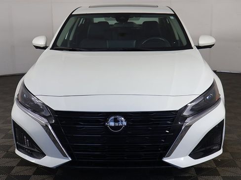 Used 2023 Nissan Altima 2.5 SL image 13