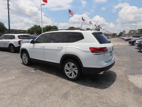 Used 2023 Volkswagen Atlas SE FWD image 15