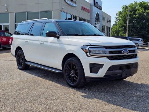 Used 2022 Ford Expedition Max XLT RWD image 12