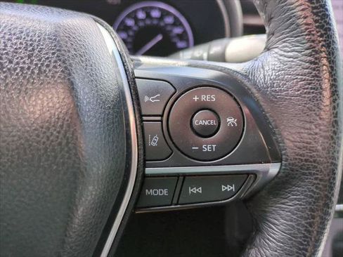 Certified 2021 Toyota Avalon XLE FWD image 24