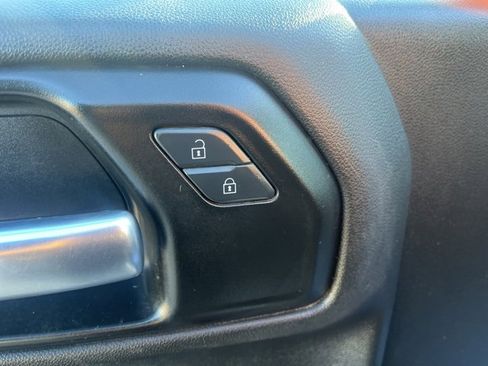 Used 2020 Chevrolet Silverado 1500 W/T w/ WT Convenience Package image 15