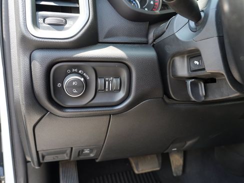 Used 2022 RAM 2500 Laramie w/ Night Edition AWD/4WD image 15