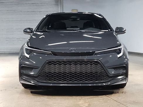 Used 2024 Toyota Corolla SE image 2
