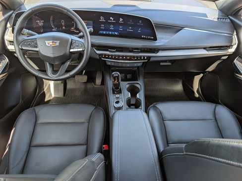 Certified 2025 Cadillac XT4 Premium Luxury AWD/4WD image 19