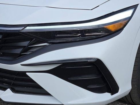 New 2026 Hyundai Elantra Limited image 6