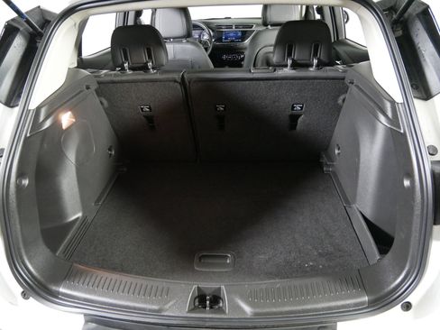 Certified 2022 Buick Encore GX Select w/ Safety Package II image 18