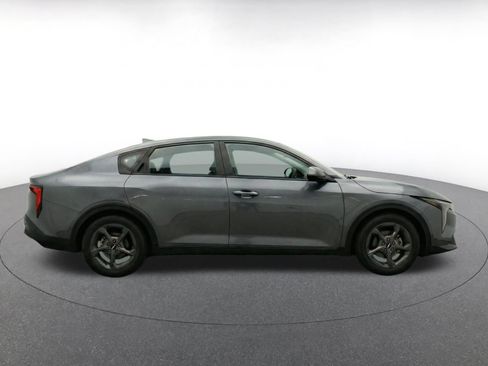 Used 2025 Kia K4 FWD image 13