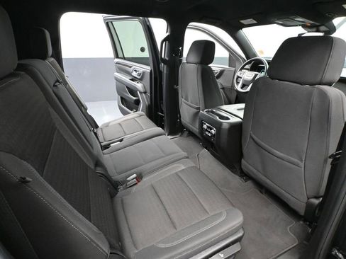 Used 2024 GMC Yukon XL SLE image 47