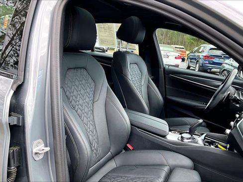 Certified 2023 BMW 530i w/ M Sport Package image 9