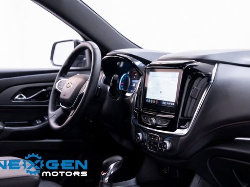 Used 2023 Chevrolet Traverse RS w/ LPO, Floor Liner Package AWD/4WD image 52