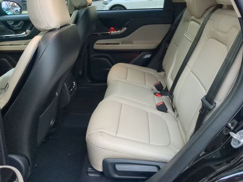New 2026 Lincoln Corsair Grand Touring w/ Jet Appearance Package AWD/4WD image 22