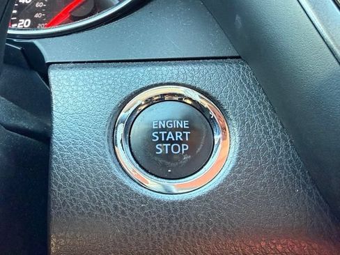 Used 2018 Toyota Camry XSE w/ Driver Assist Package FWD image 25