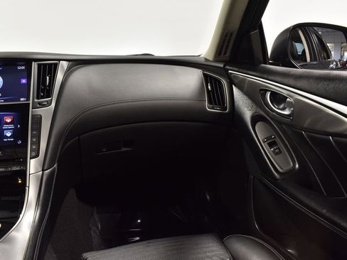 Used 2019 INFINITI Q50 Signature Edition w/ Cargo Package (L96) image 14