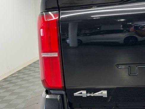 New 2026 Toyota Tacoma SR5 AWD/4WD image 12
